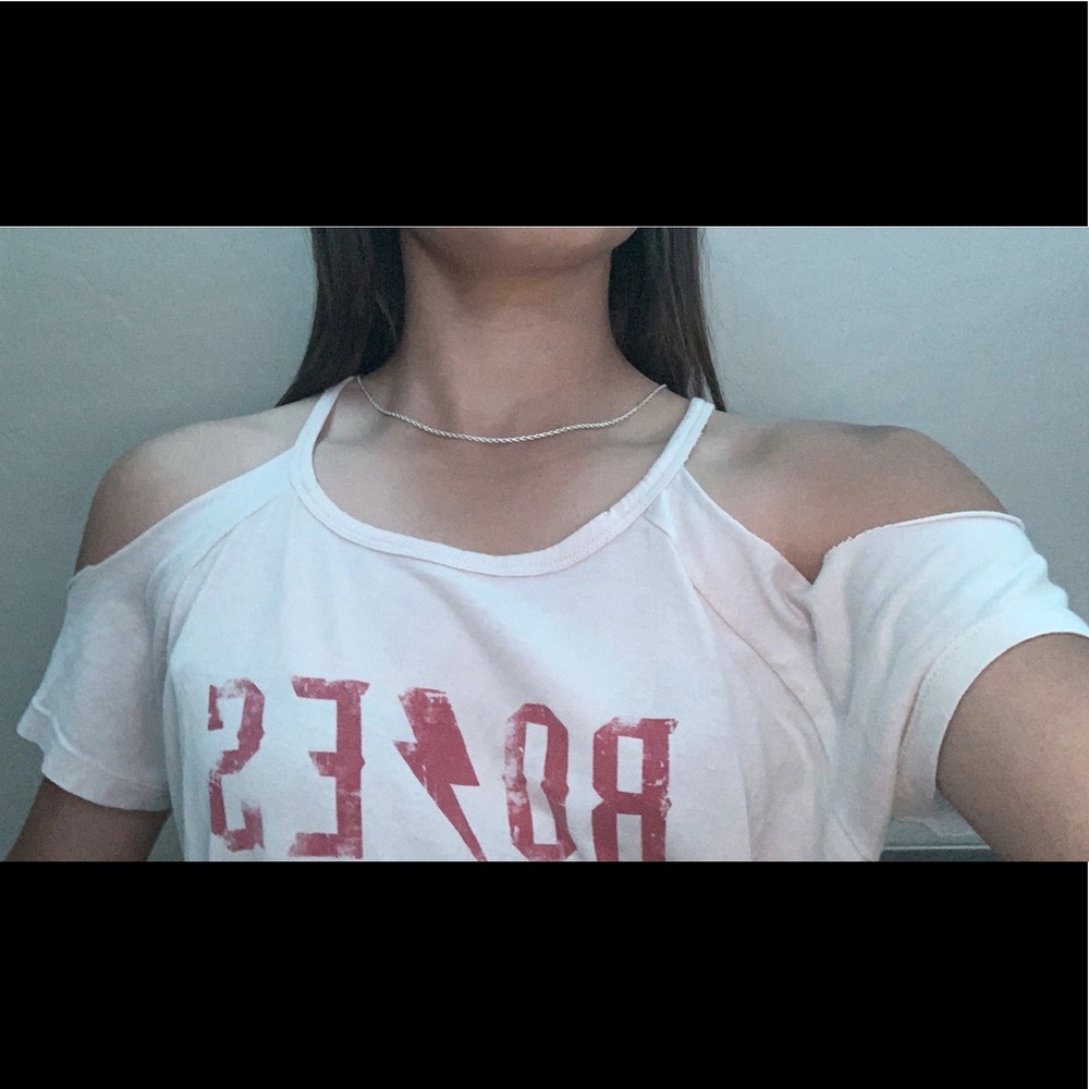 Off the shoulders Medium Rozes Shirt